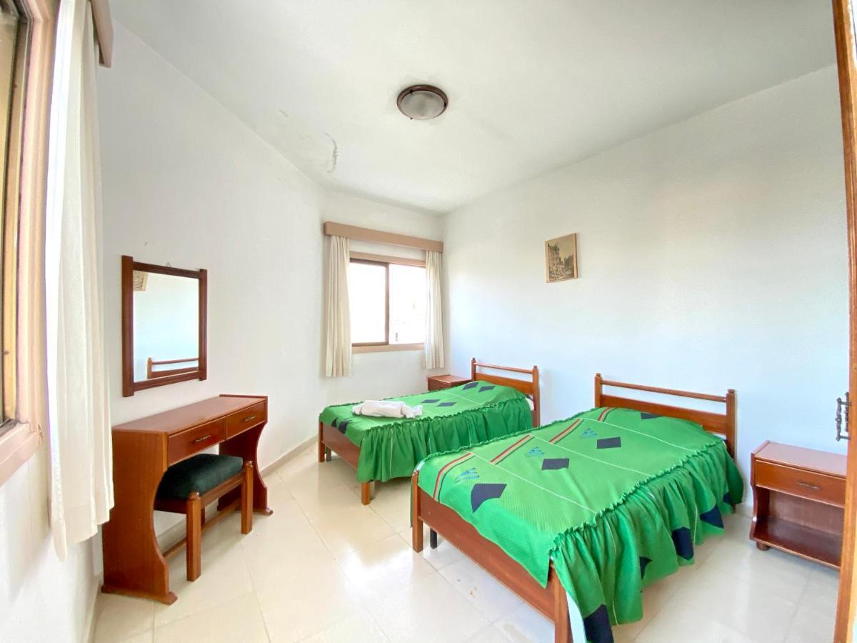 Kaan Hotel & Apartment 凯里尼亚 外观 照片